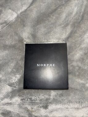 Morphe Black Compact Eyeshadow Palette
